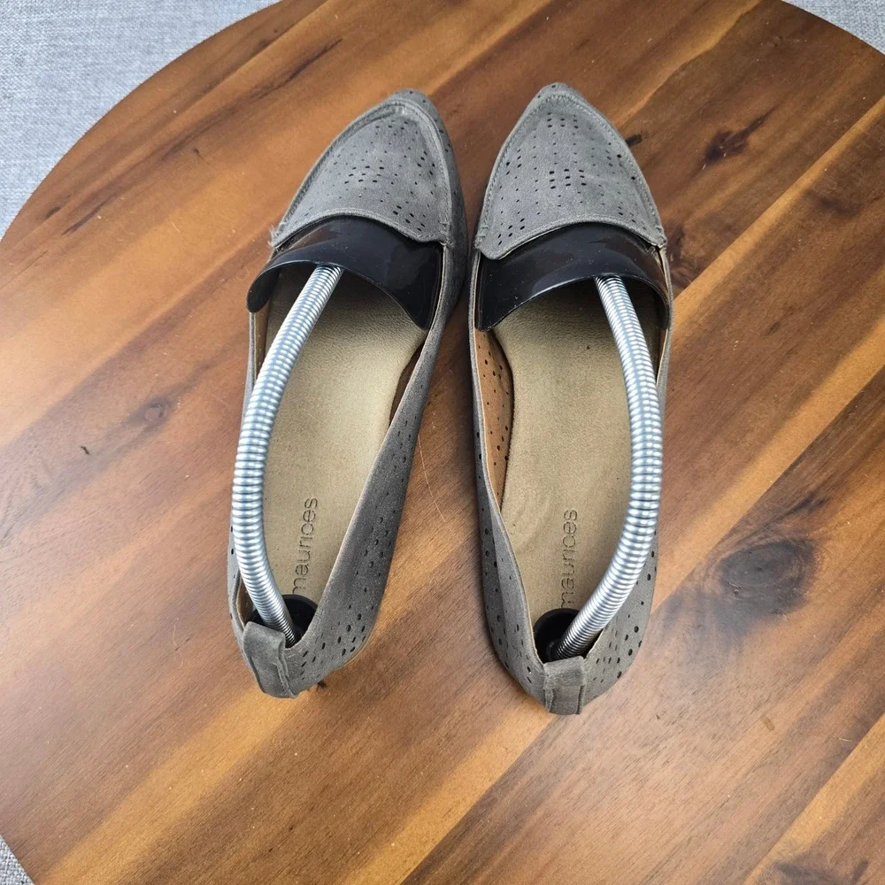 Maurices Gray Pointed Toe Perforated Slip On Loafer Flats Shoes‎ Women's Size 9M